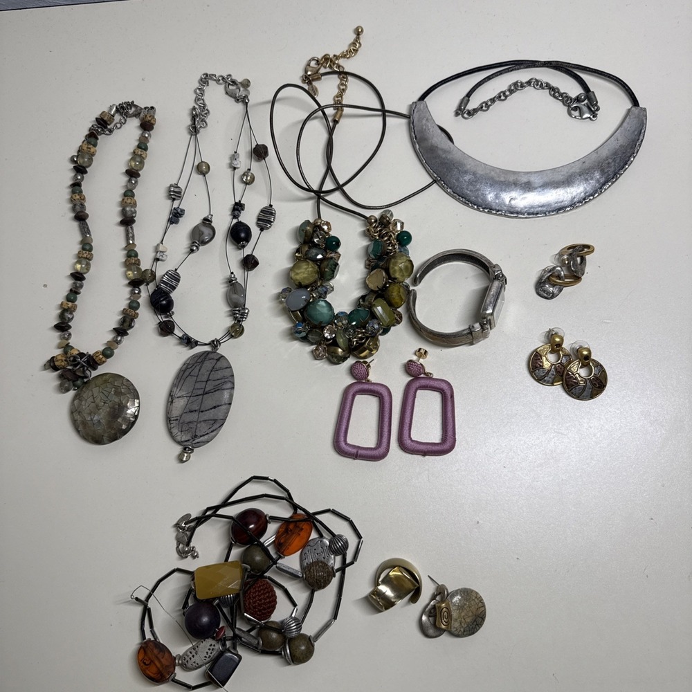 Chico's Jewelry Lot Vintage Sign Chico's Jewelry 4 Necklace 3 Earrings 1 Watches
